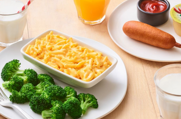 Applebee’s: Free Child’s Meal on July 4th!