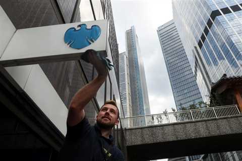 Texas bans Barclays from native govt debt enterprise over ESG issues By Reuters